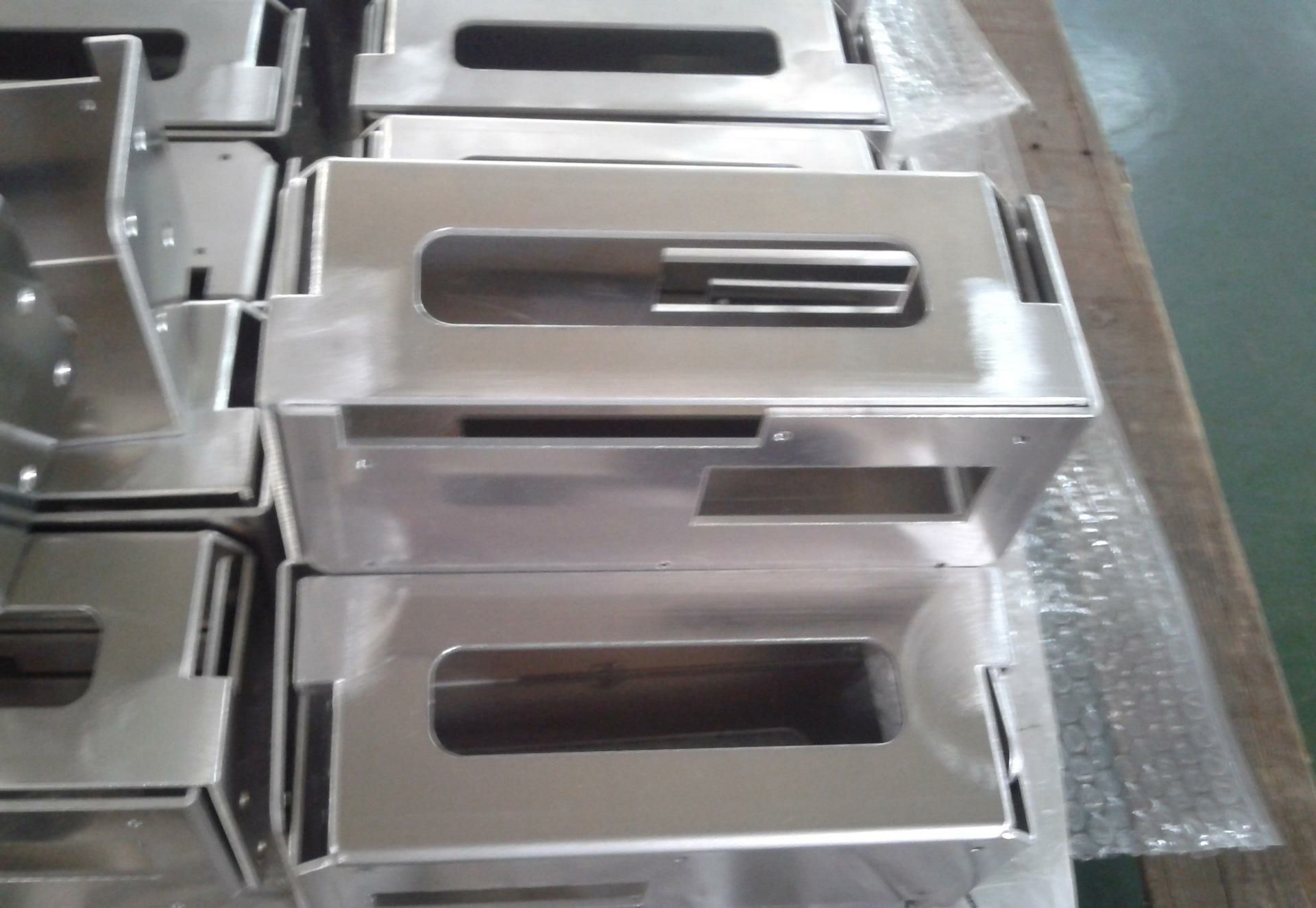 钣金加工时应如何选择材料？-贵阳燕翔企业社会责任服务有限公司